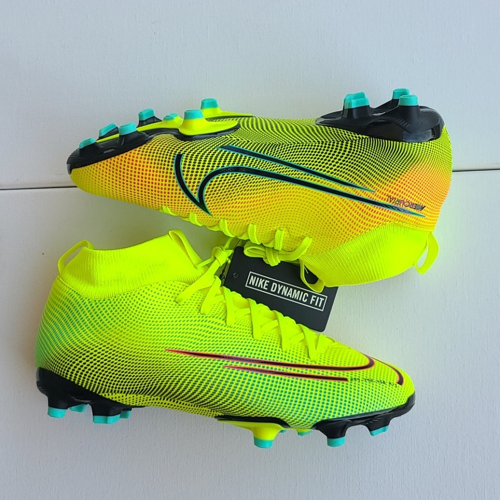 Mercurial Superfly 7 Academy "Lemon Venom Aurora"